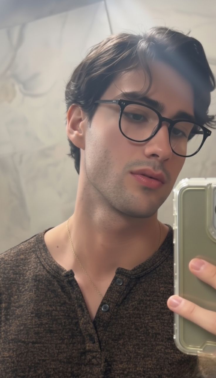 Celebrity Selfie Scenes before