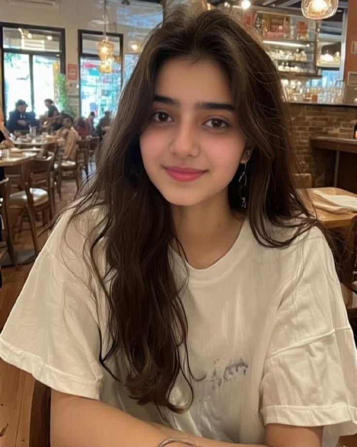 Glam Selfie With Celebrity before